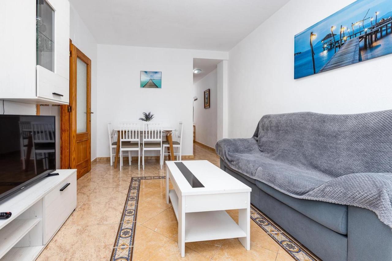 Сomfortable Apartament Caballero de Rodas Торрев'єха Екстер'єр фото